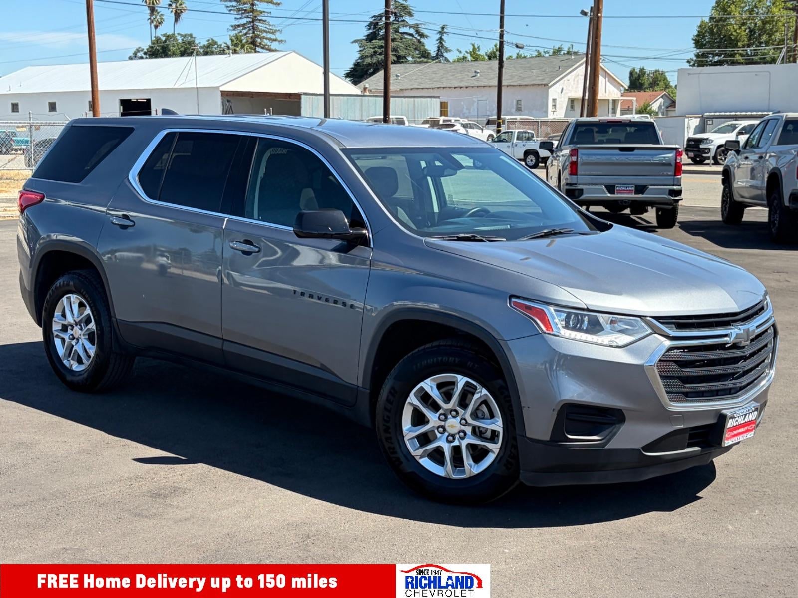 2019 Chevrolet Traverse LS in Satin Steel Metallic — front three-quarter view